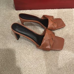 Tan Braided Sandals Open Toe Size 10